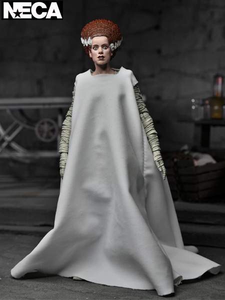 Neca Universal Monsters Ultimate The Bride of Frankenstein Figure